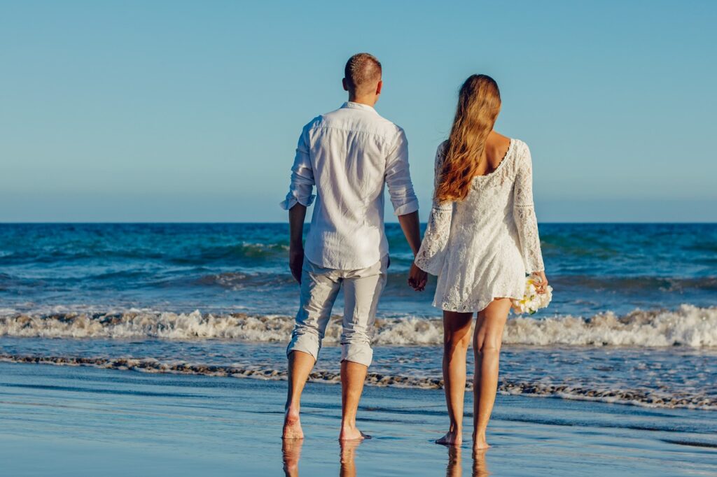 one&only,wedding, beach, love-1770860.jpg